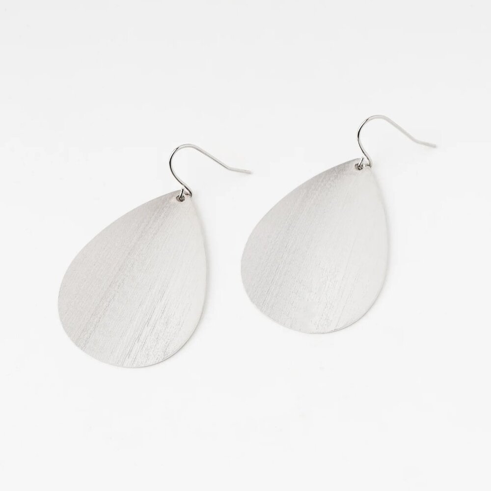 Origami Owl Teardrop Earrings